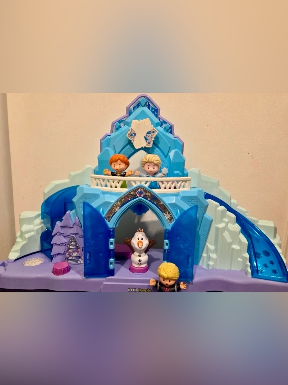 DISNEY - FISHER-PRICE LITTLE PEOPLE FROZEN PALACE W ELSA, ANNA, KRISTOFF & OLAF